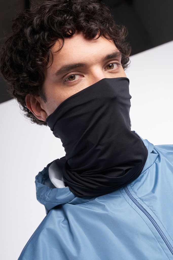 Cuello All Black Grifa Microfibra